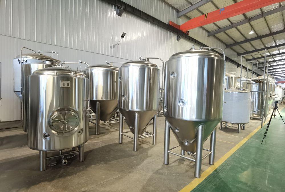 beer brewing equipment,brewery equipment,beer equipment,brewing equipment, micro brewery equipment,nanobrewery equipment,commercial brewery equipment,home brewing equipment